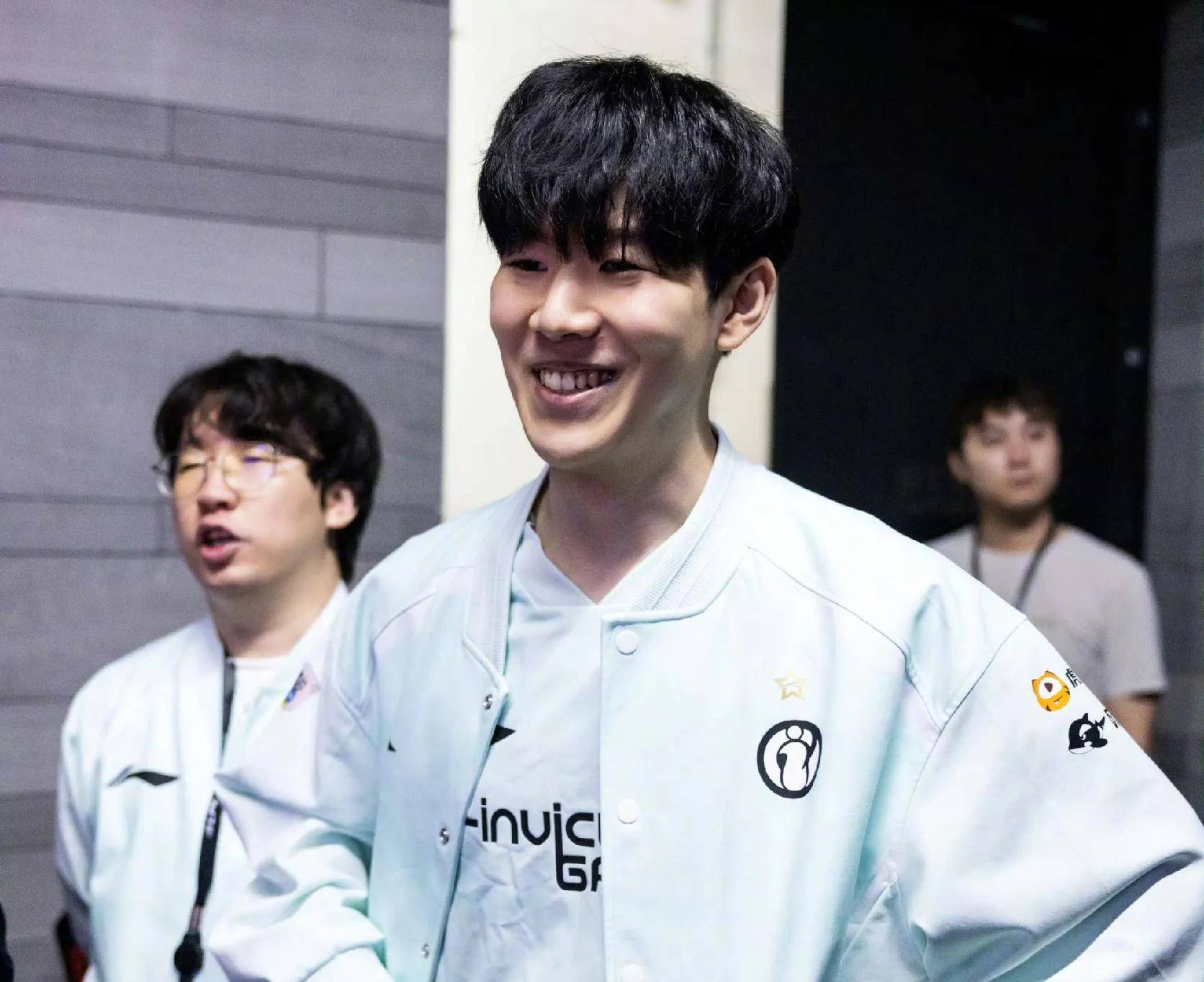 这也是选择 这也是选择