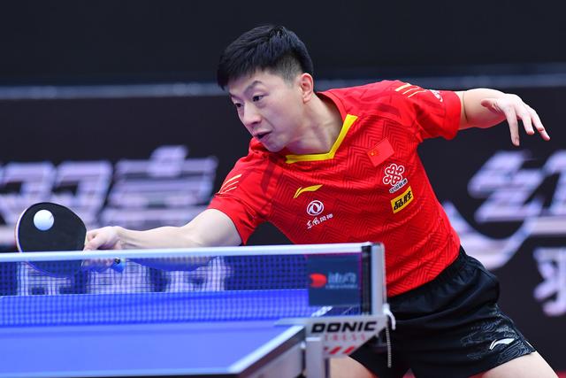 的舞台上 的舞台上