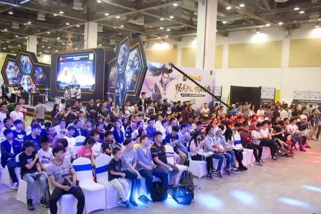 德拉季奇 德拉季奇