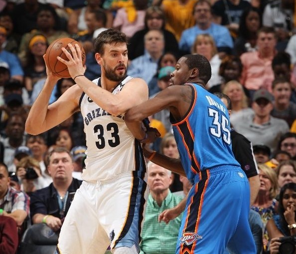 勃春潮般展 勃春潮般展